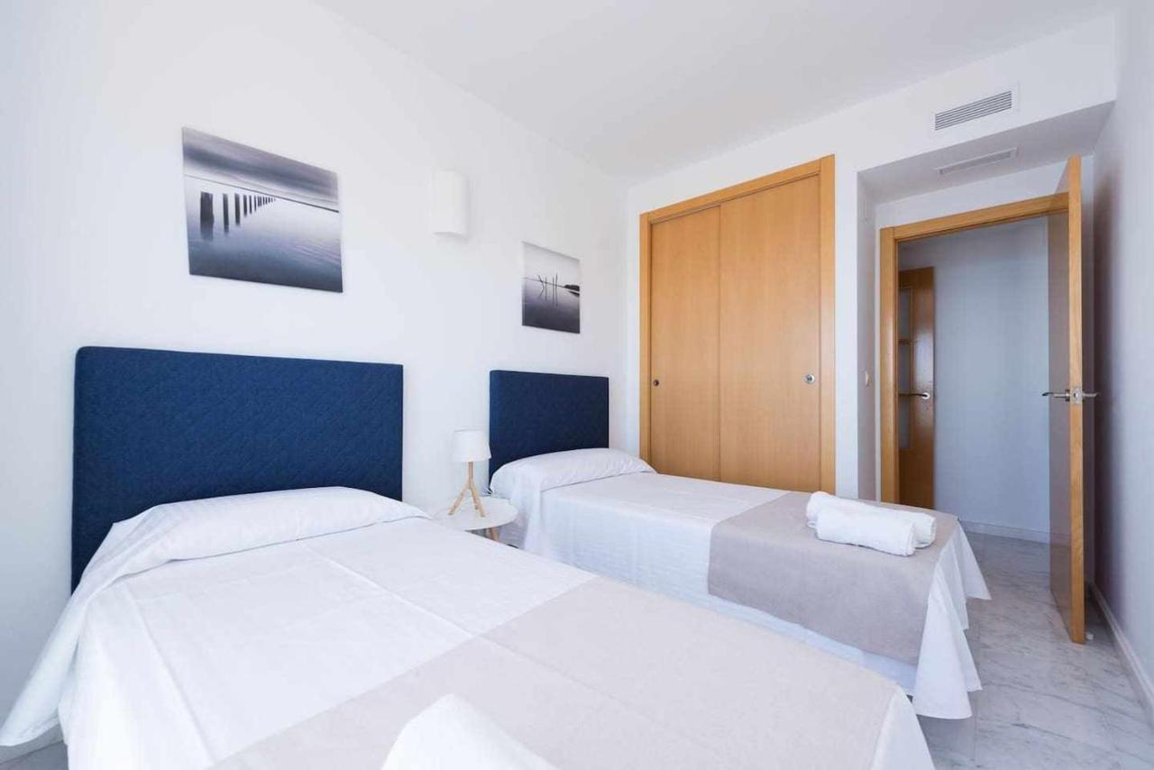 Skyline 9 Apartamento De 2 Dormitorios Soleado Con Terraza Privada Benidorm Bagian luar foto